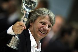 BEST DIRECTOR ARWARD ANDREAS DRESEN FOR THE FILM WHISKY WITH VODKA