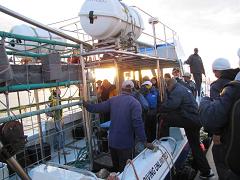 La Vii Spedizione Scientifica sullo Squalo Bianco al lavoro sul Barracuda