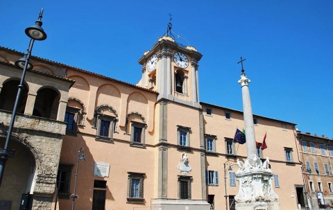Palazzo Comunale Tarquinia Piazza Matteotti